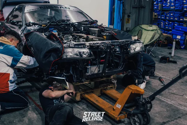 Jack's Nissan Skyline R32 — photograph 5